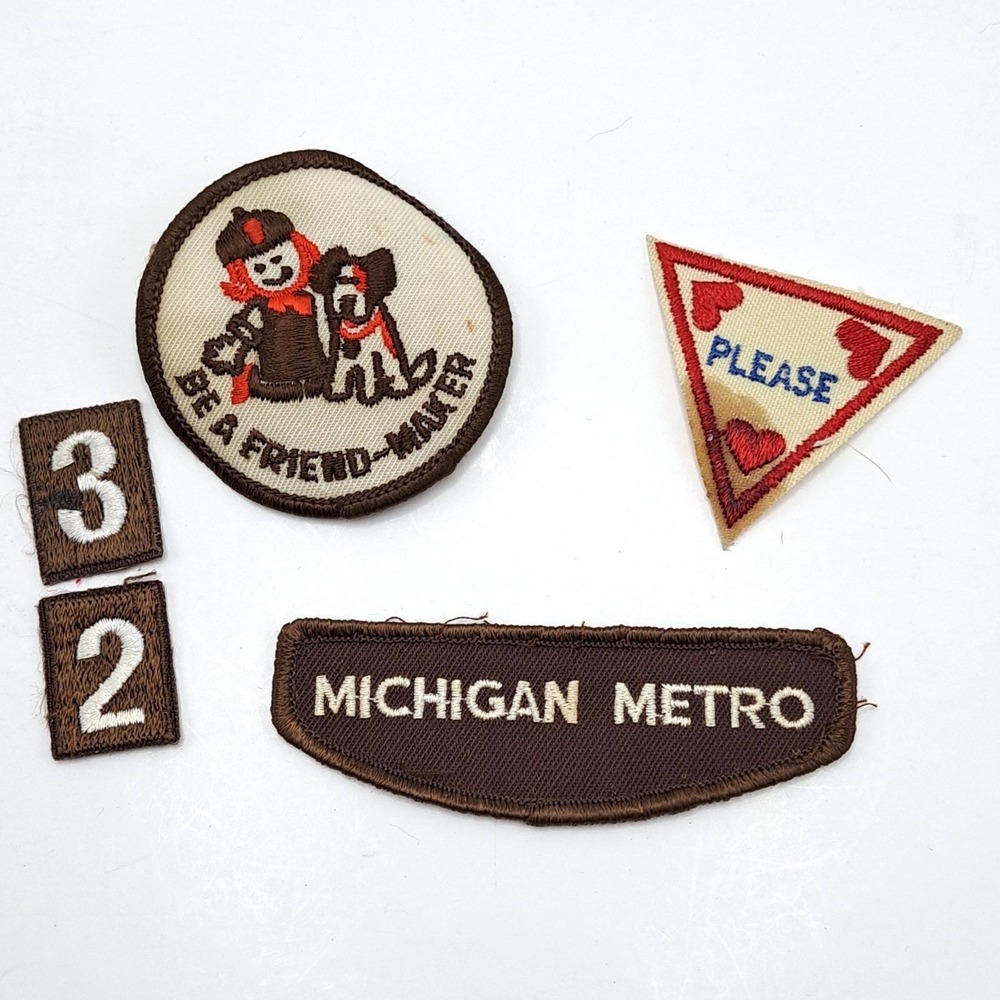 Vintage Girl Scouts Patch Lot Michigan Metro 1990s Be A‎ Friend Maker Uniform